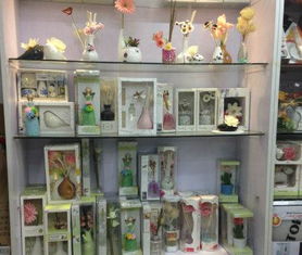 市中心日用品批發(fā)市場(chǎng)旺鋪轉(zhuǎn)讓 26平米，帶貨柜，商機(jī)不容錯(cuò)過